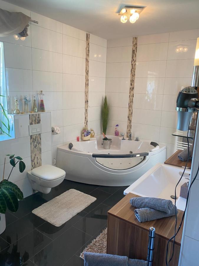 Luxus Fewo - Spannagl Lägenhet Pocking  Exteriör bild